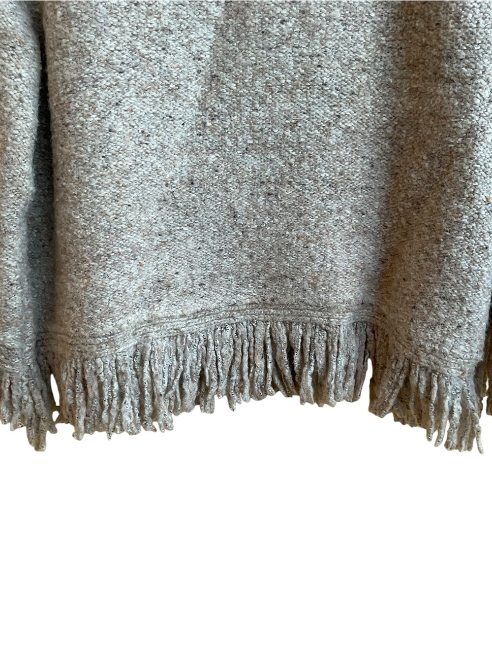 Ruby Rd  L Boho Poncho Cardigan Oatmeal Fringe Toggle Lagenlook Sweater VINTAGE - Picture 8 of 14